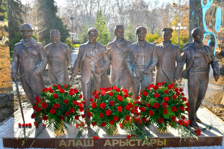 Шымкентте «Алаш арыстары» ескерткіші ашылды