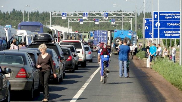 Ресей шекарасындағы шектеулерді алып тастамақшы