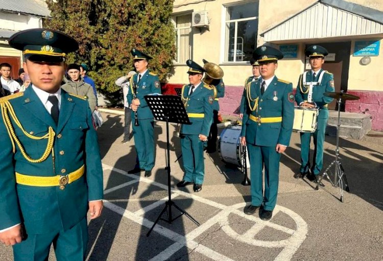 Төтенше жағдайлар министрлігінің әскери бөлімдері 53 алматылықпен толықты