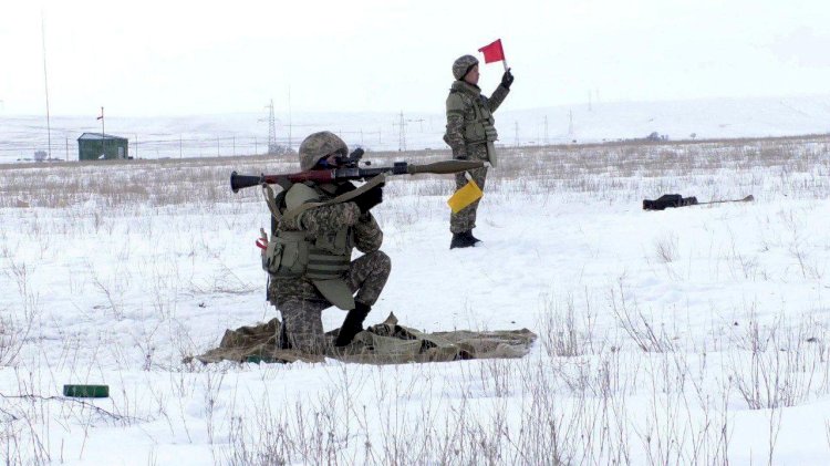 Кадеттер әскерлерде тағылымдамадан өтеді