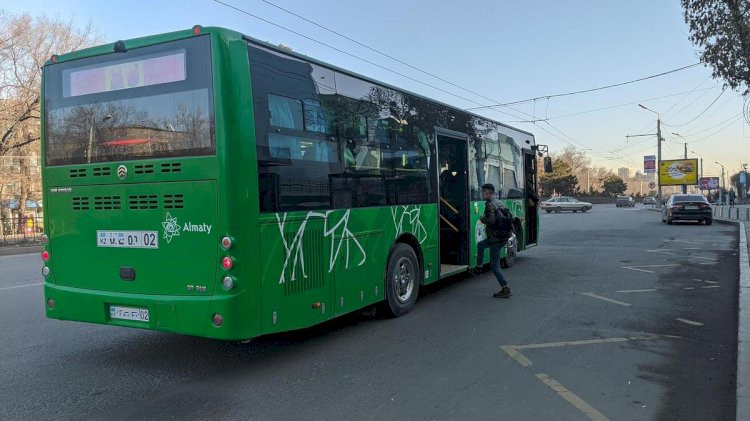 Алматыда автобустардың қозғалысына өзгеріс енгізілді