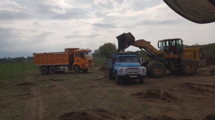 Құнарлы топырақты заңсыз өндірушілерге қатысты сотқа дейінгі тергеу жүргізілуде