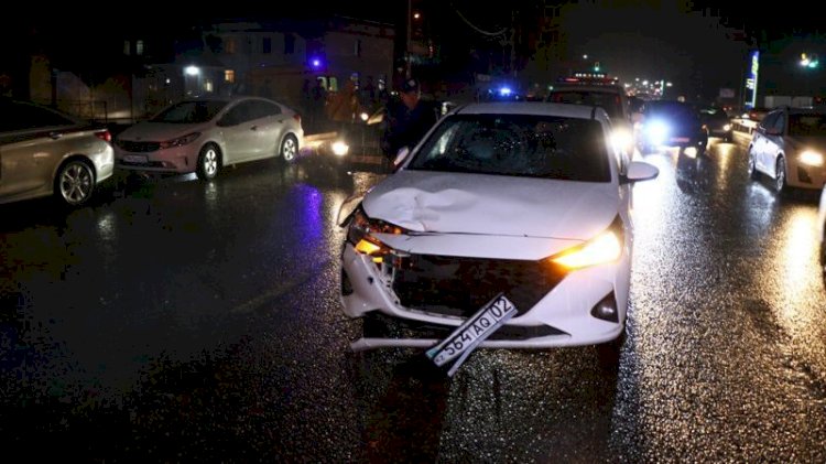 Алматыда жолды кесіп өтпек болған жасөспірім мерт болды