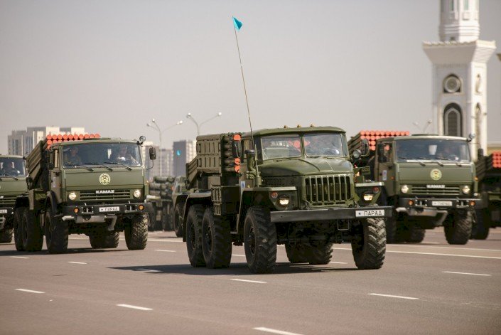 Сенаторлар қорғаныс өнеркәсібі кешенін жекешелендіруге жол бермеуге шақырды