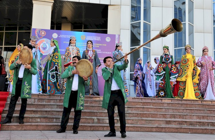 Алматыда Тәжікстанның мәдени күндері өтті