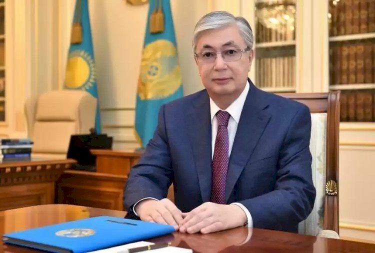 Мемлекет басшысы  қазақстандықтарды Конституция күнімен құттықтады