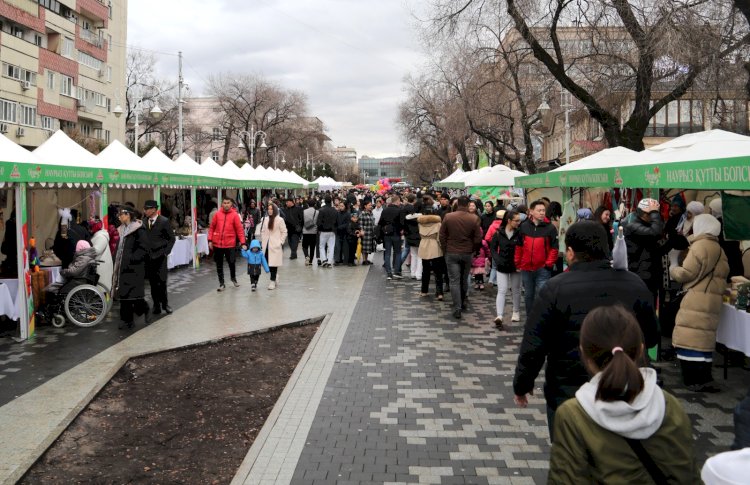 Алматыда “Этнодизайн” жәрмеңкесі өтіп жатыр