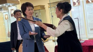 Рақым Тәжібаевтың домбырасы музейден орын алды