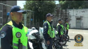 Алматыда мопед, самокат, мотоцикл жүргізушілері ЖҚЕ бұзуды тыймай тұр