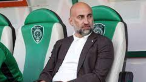 Футболдан Қазақстан ұлттық құрамасының бас бапкері қызметінен кетті