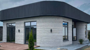 Алматыда қабырғасы 3D-принтерде басылған үй салынды