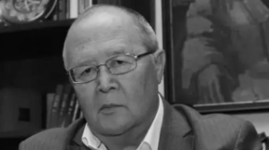 Президент Мұрат Әуезовтің жақындарына көңіл айтты