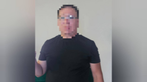 Алматыда мемлекеттік бағдарлама бойынша пәтер алып беруге уәде еткен күдікті анықталды