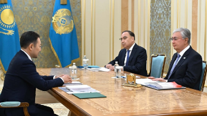 Мемлекет басшысы АӨСШК бас хатшысы Қайрат Сарыбайды қабылдады