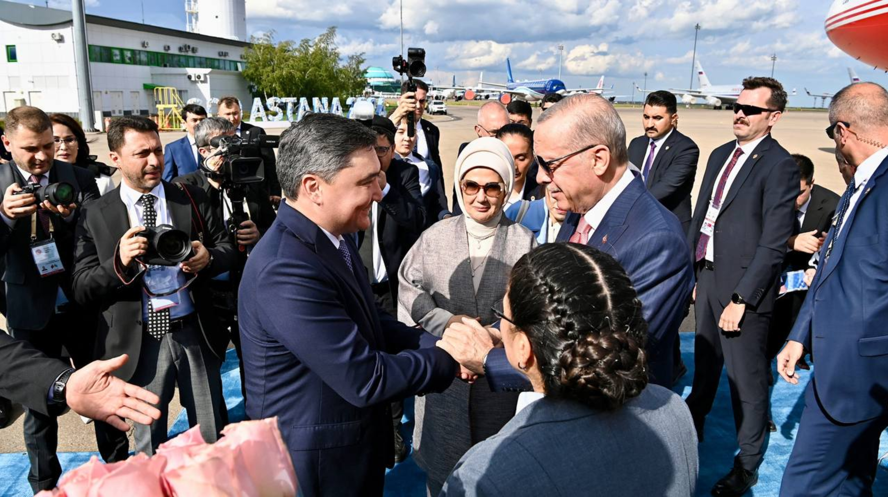 Режеп Тайип Ердоған ШЫҰ саммитіне қатысу үшін Астанаға келді