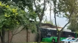 Тағы да жолаушылар көлігі жол апатына түсті