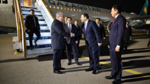 Мемлекет басшысы Бакуге жұмыс сапарымен барды