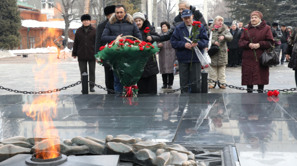 Алматыда Ленинградтың қоршаудан босағанына 81 жыл толуына арналған шара өтті