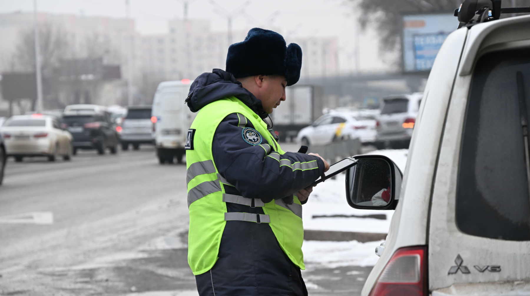 Алматыда борышкерлердің көліктері айыппұл тұрағына қойылуда