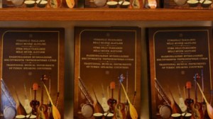 Бакуде «Түркітілдес Елдердің Ұлттық Музыкалық Аспаптары» кітабының тұсаукесері өтті