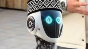 Палау пісіретін робот 