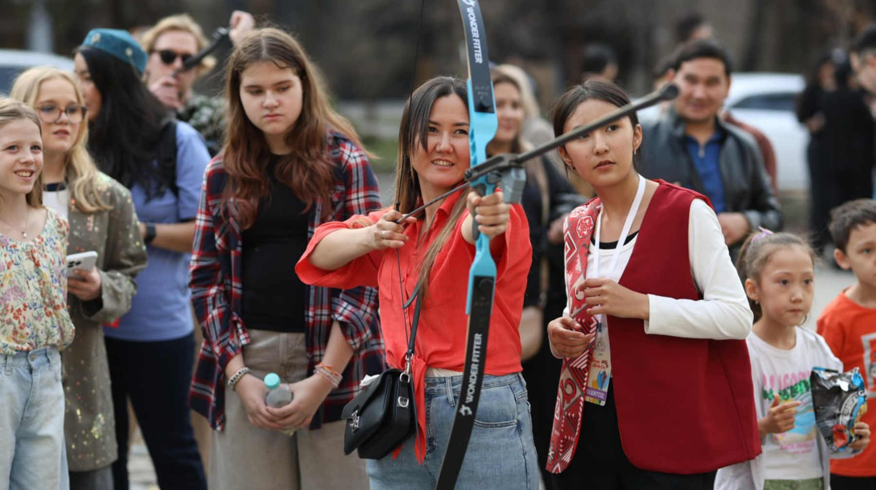 Nauryz Almaty Vibe: Роботтар мейрамның жұлдыздарына айналды