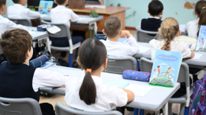 مەكتەپتەردەگى ينكليۋزيا: ەلىمىزدەگى مەكتەپتەردىڭ 90%-ىندا ەرەكشە ءبىلىم بەرۋ قاجەتتىلىكتەرى بار بالالاردى وقىتۋ ءۇشىن جاعداي جاسالدى
