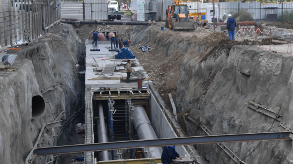 Almatyda úsh jyl ishinde 538 shaqyrym ınjenerlik jeli salyndy