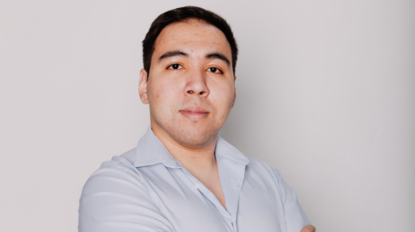 اسپاز جالداعان نەگە ءتيىمدى؟ قارجى كەڭەسشىسى جۇرت بىلمەيتىن لايفحاكتارىن ءبولىستى