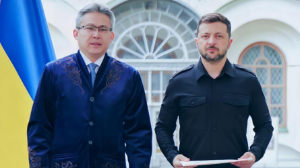 Қазақстан Елшісі Украина Президентіне сенім грамоталарын тапсырды