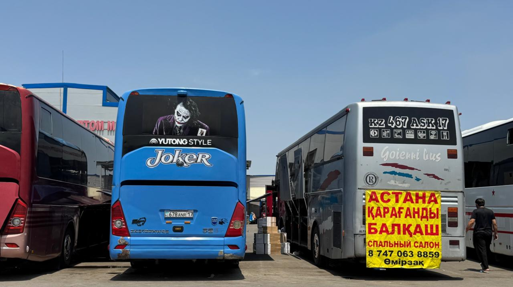 Elimizde kólik kóbeıip ketken