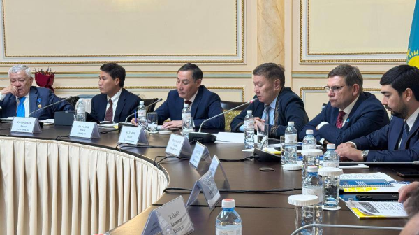  الماتىدا V رەسپۋبليكالىق اقساقالدار كەڭەسىنىڭ فورۋمى ءوتتى