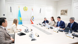 Дархан Сатыбалды Google-дың білім беру саласы бойынша жетекшісімен кездесті