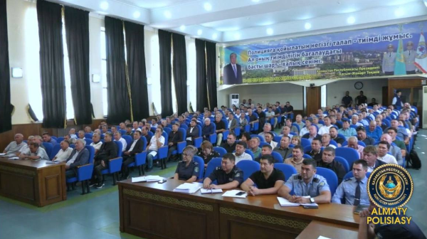 Almaty qalalyq PD-da jekemenshik kúzet uıymdarynyń basshylarymen kezdesý ótti  