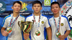 Түркістандық бір әулеттің үш ұлы қатарынан әлем чемпионы атанды