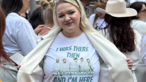  Backstreet Boys-тің Алматыдағы концертіне Лас-Вегастан келген жанкүйер әсерін бөлісті