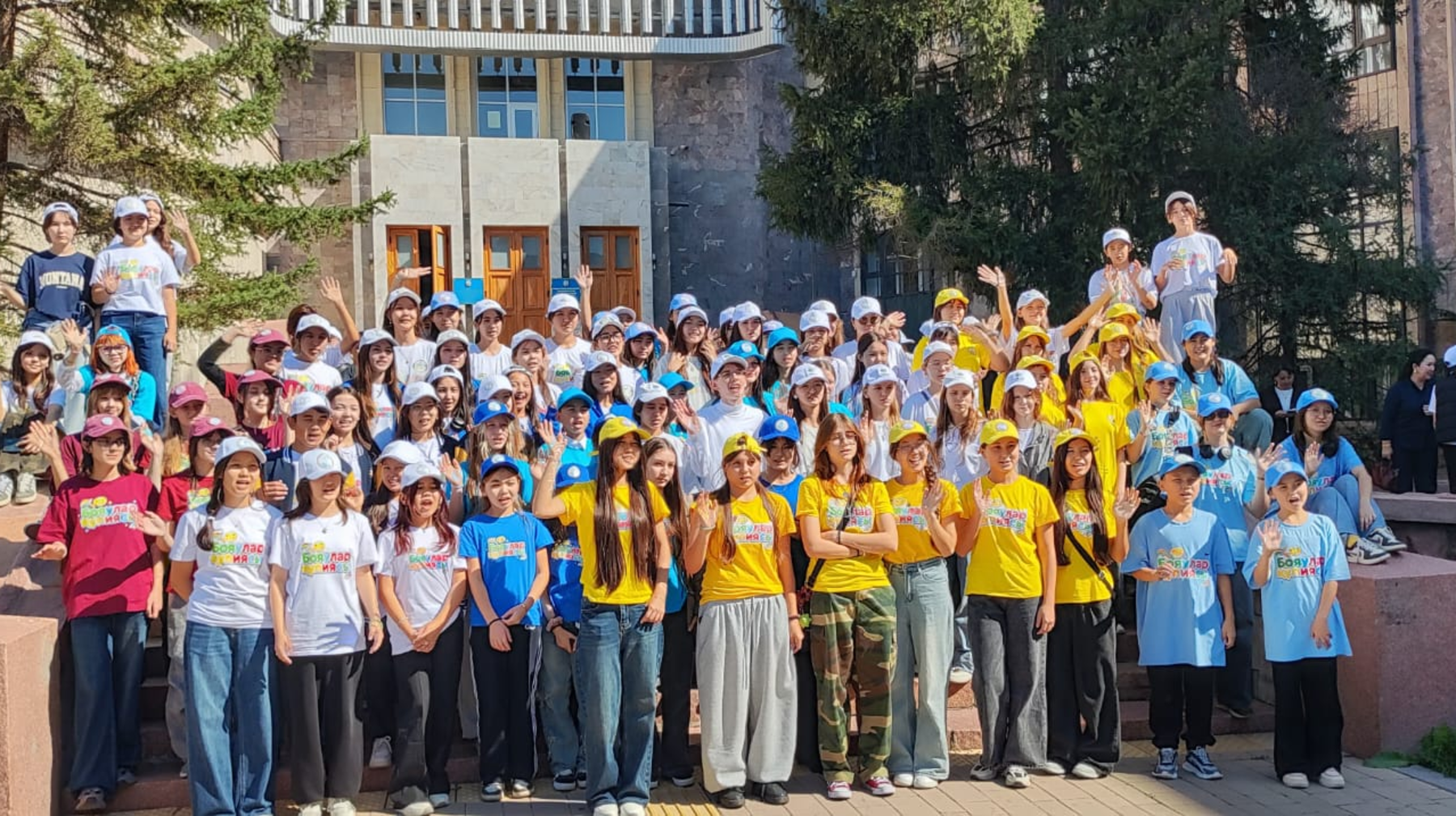Almaty qalasynda «Boıaýlar qupıasy» respýblıkalyq jas sýretshiler baıqaýy aıaqtaldy