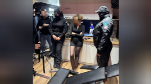 Алматы полицейлері заңсыз студияның қызметін тоқтатты