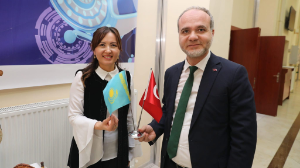 10 жыл бойы Түркиядағы университетте сабақ беретін қазақ мұғалімі