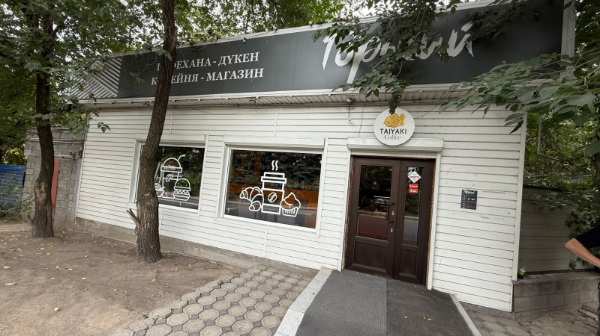 Almatyda kezekti zańsyz komersıalyq nysan súrildi