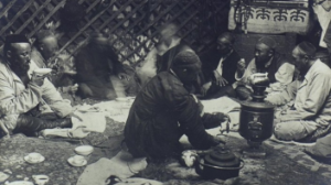 Ертеде қазақта ер адамдар үй шаруасына араласқан ба?