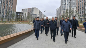 Президент "Нұра" ауданындағы Greenline бульварын аралап көрді