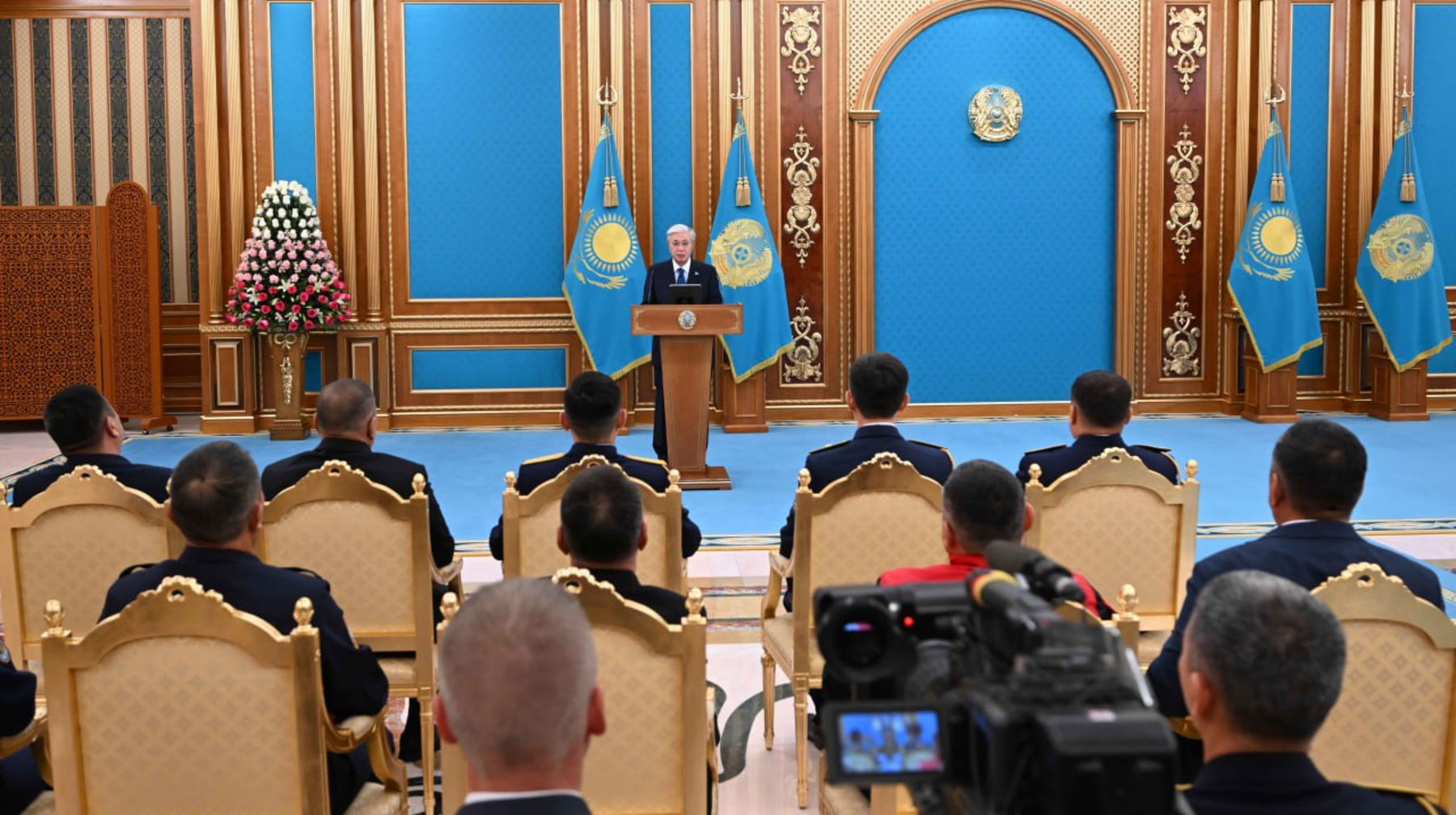 Prezıdent Toqaev qutqarýshylardy kásibı merekesimen quttyqtady