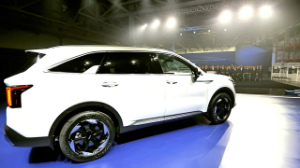 Тоқаев KIA Qazaqstan автомобиль зауытын ашты