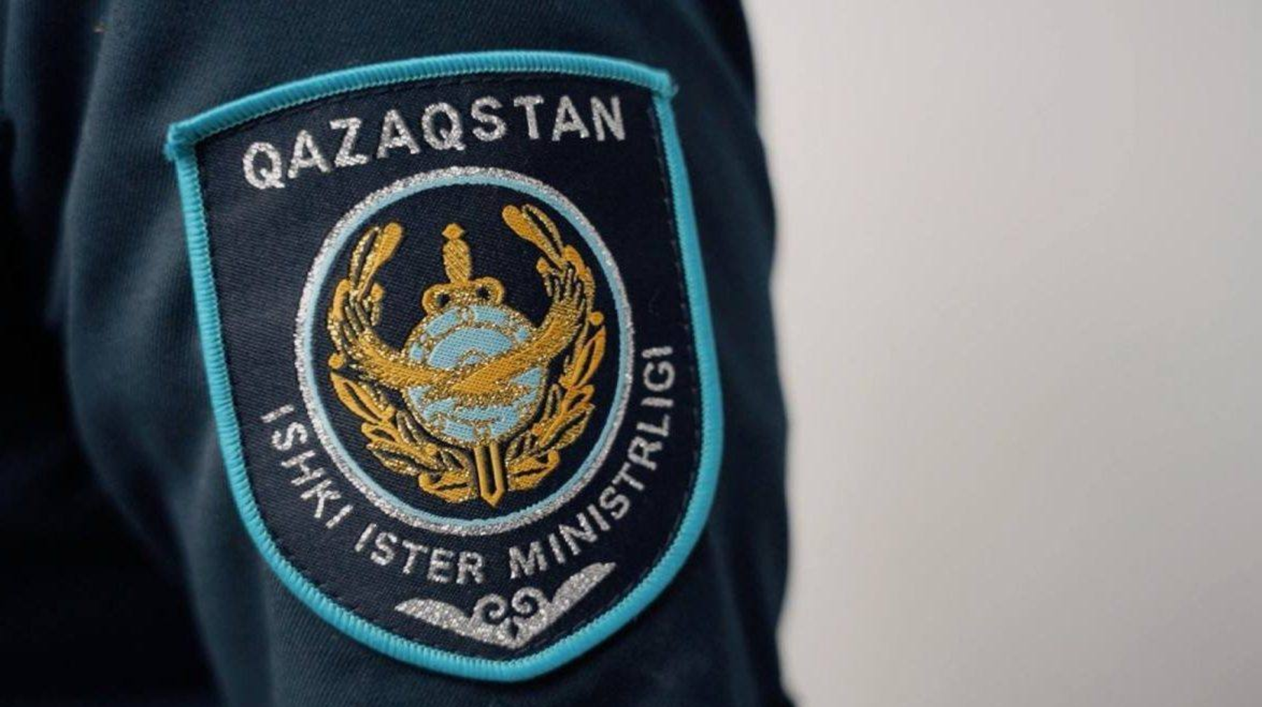 Ірі сауда орталығынан 273 мың теңгенің киімін ұрлаған күдікті ұсталды 