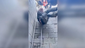 Алматы облысында төрт метрлік шұңқырға құлап кеткен ер адам құтқарылды