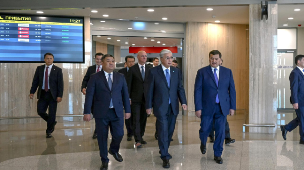  توقايەۆ "قورقىت اتا" حالىقارالىق اۋەجايىنىڭ جاڭا تەرمينالىمەن تانىستى 