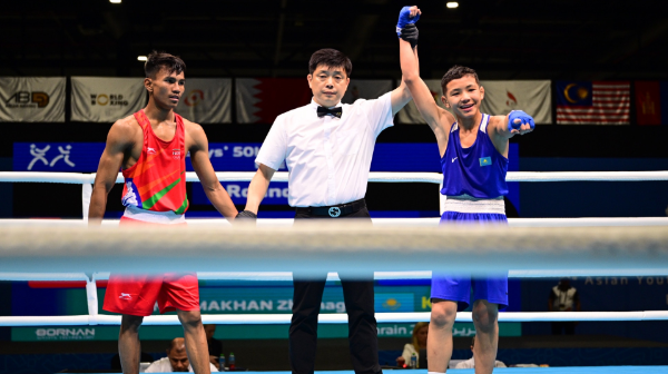 جۇماعالي نۇرماحان جاسوسپىرىمدەر ازياداسىندا توپ جاردى