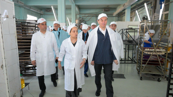 الماتىدا الەۋمەتتىك ماڭىزى بار ازىق-تۇلىك تاۋارلارىنىڭ باعاسىنا باقىلاۋ كۇشەيتىلىپ وتىر