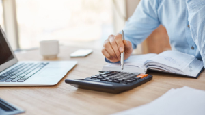 Алматы қаласы әкімдігі бизнесті қолдайды: кәсіпкерлер үшін салық жүктемесін азайту ұсынылды